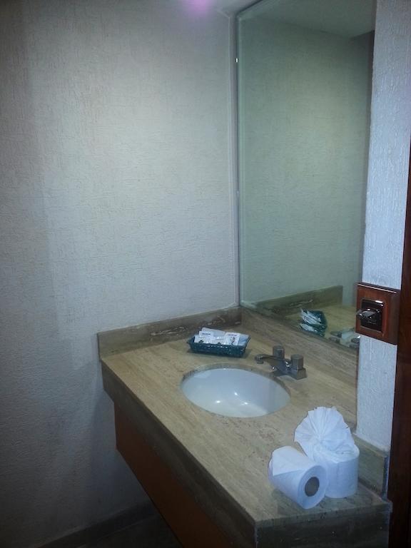 Hotel Los Reyes La Paz Værelse billede